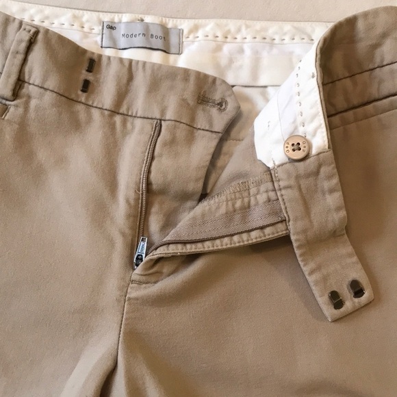 GAP SHORTS ✨✨✨ - Picture 3 of 3